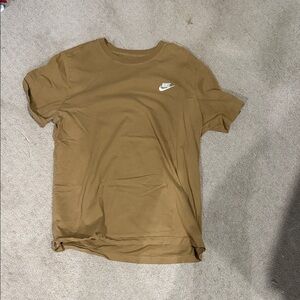 Nike Tan Crew Neck T-Shirt